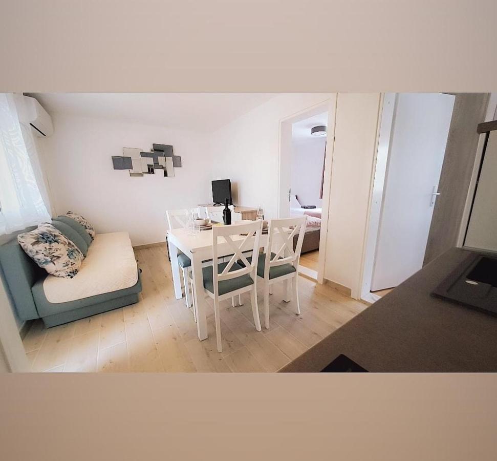 Apartment Two Bedroom Bambi Vir