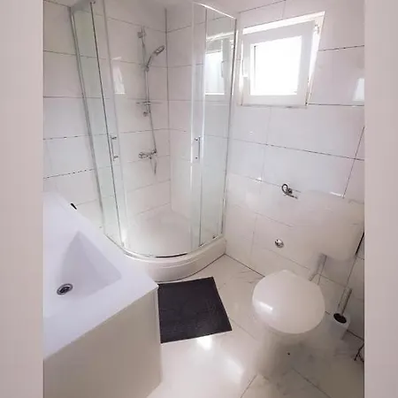 Two Bedroom Apartment Bambi Vir Exterior photo