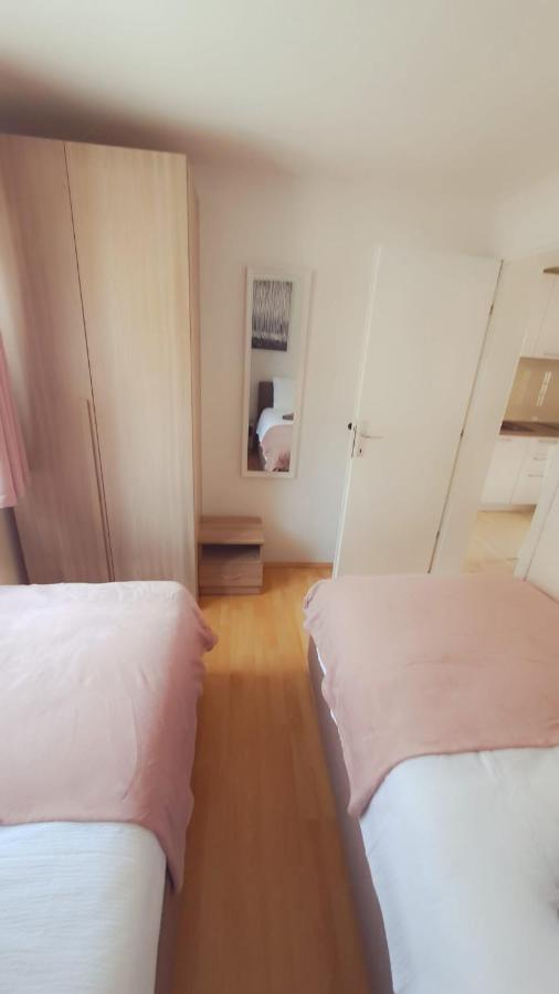 Two Bedroom Bambi Vir