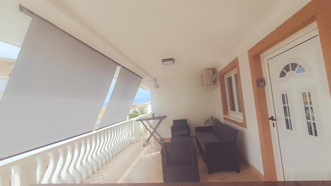 Two Bedroom Bambi Apartment Vir