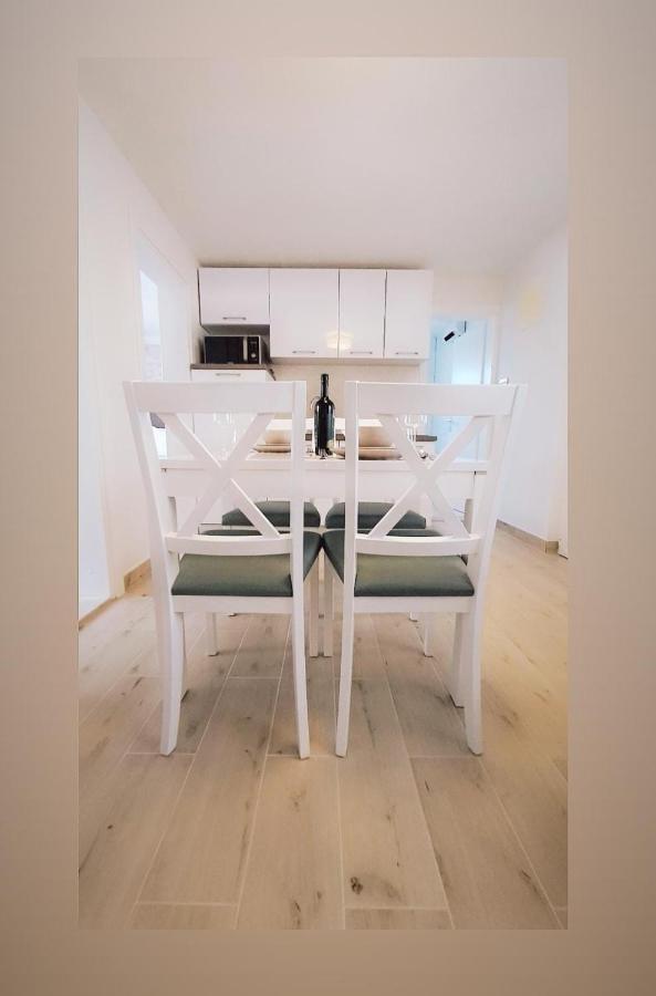 Two Bedroom Bambi * Vir